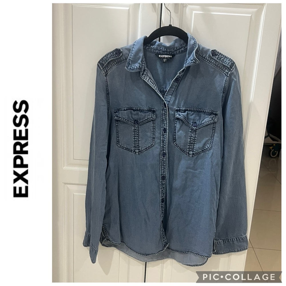 EXPRESS women’s Denim Button Up long Sleeve Shirt size Small